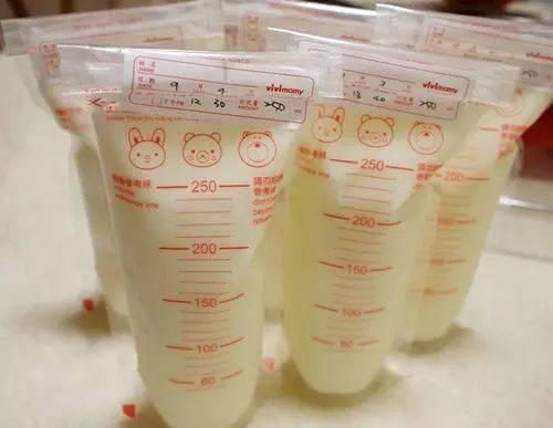 乳汁分析仪品牌母乳喂养好处多婴儿吃了更健康